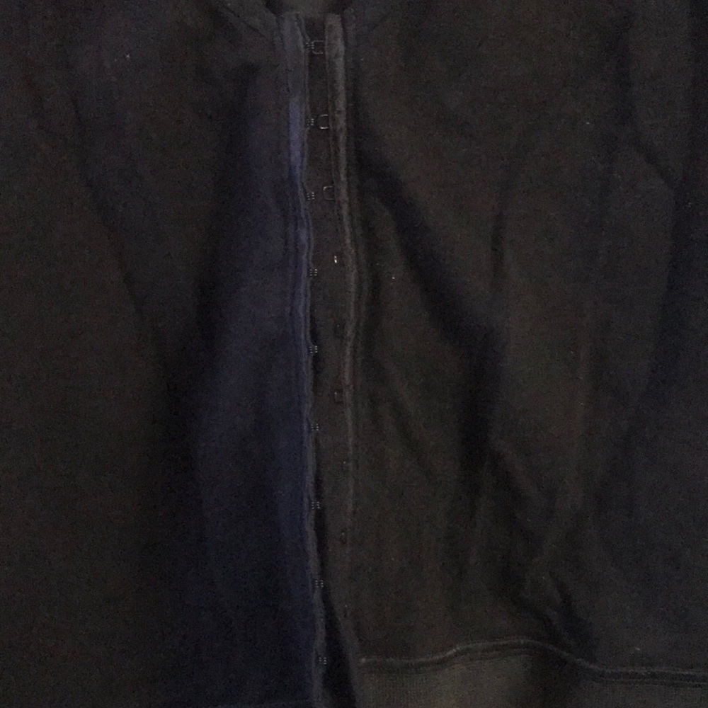 Compression Top - Picture 2 of 3